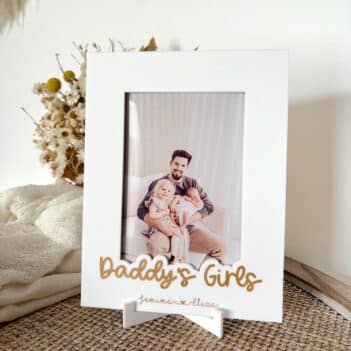 Script Photo Frame