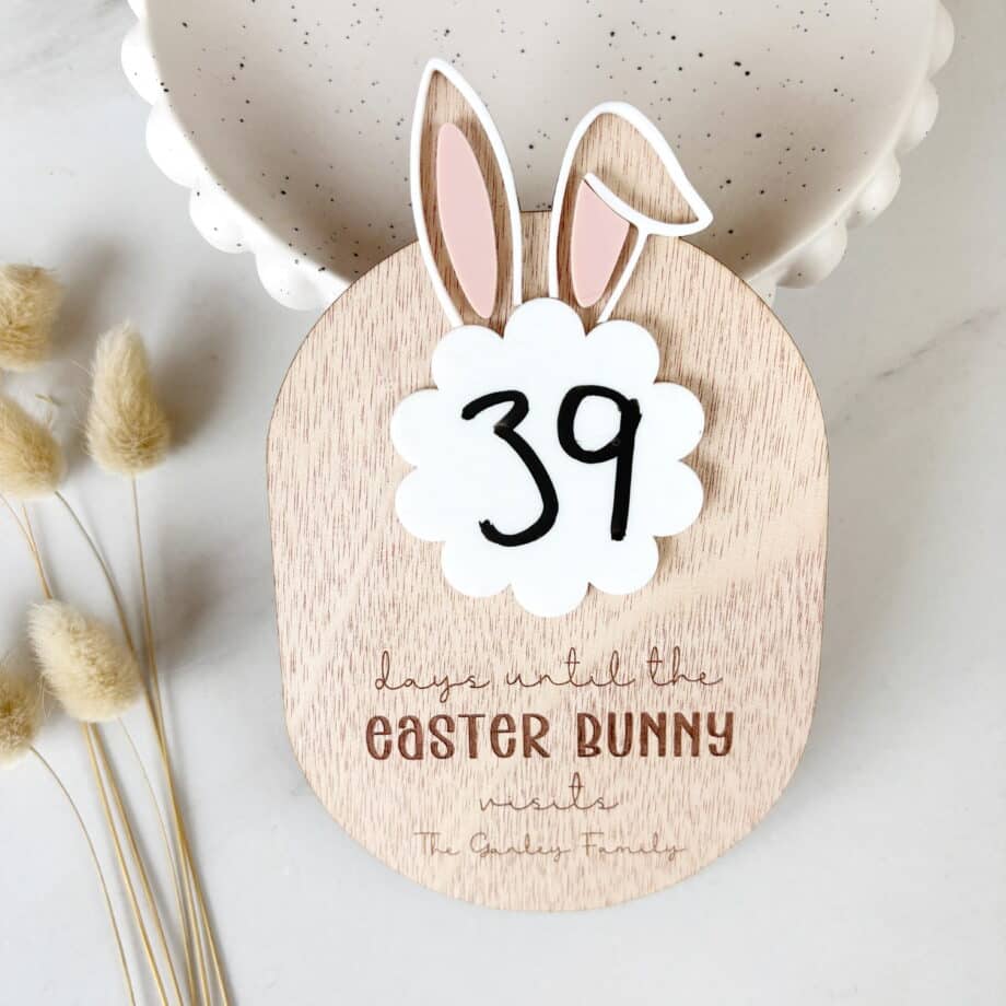 Oval Easter Countdown